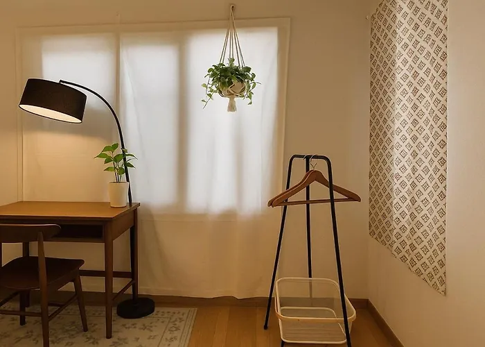 Sensational Private House Hodong's 6 People, 3 Rooms, 4 Beds 5 Minutes On Foot From National Station Line 2 Gangnam Hongdae Jamsil Apartamento *