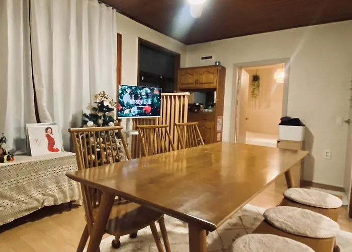 Sensational Private House Hodong's 6 People, 3 Rooms, 4 Beds 5 Minutes On Foot From National Station Line 2 Gangnam Hongdae Jamsil Seul